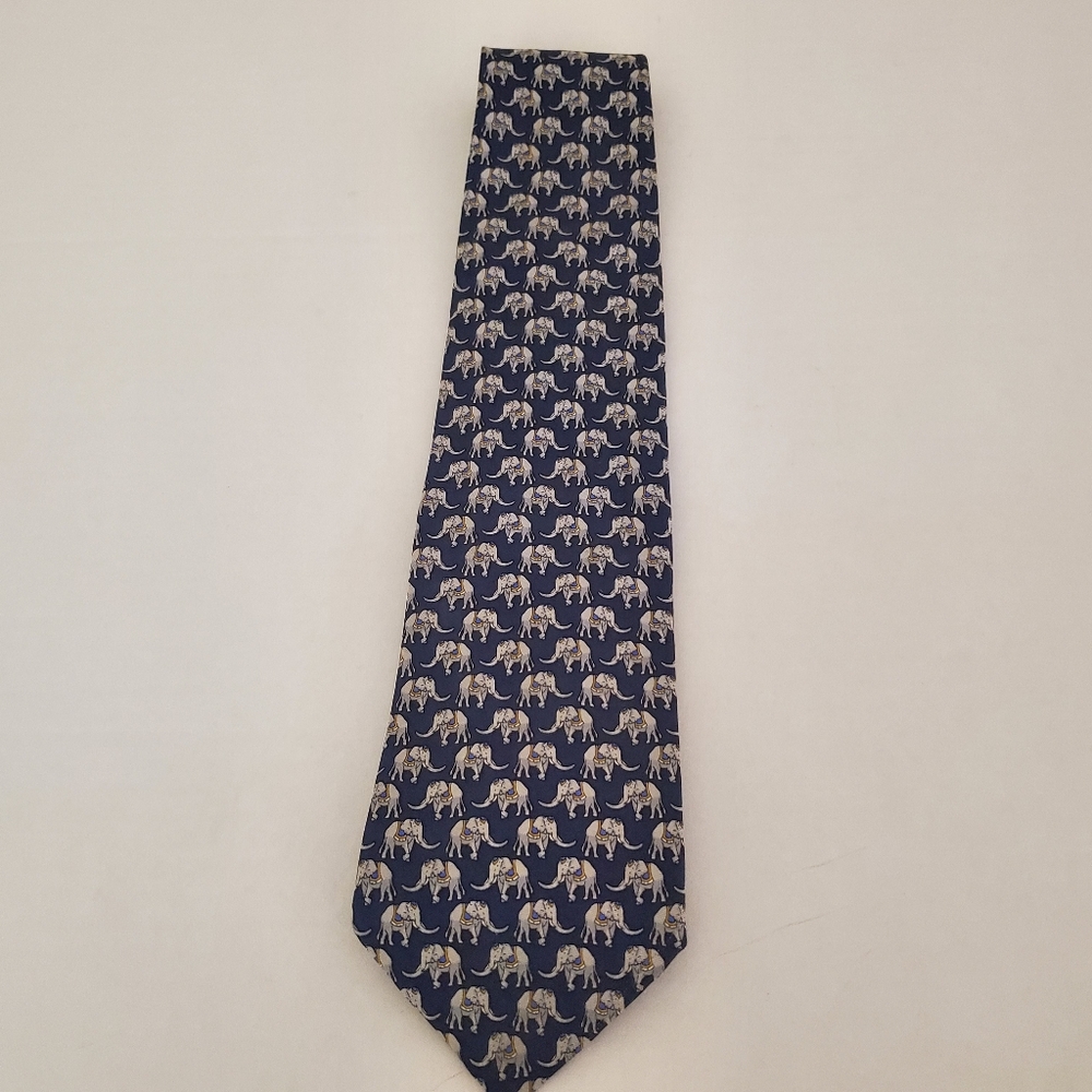 Brooks Brothers Makers‎ Silk Tie Made in USA Navy Blue Elephant Print
